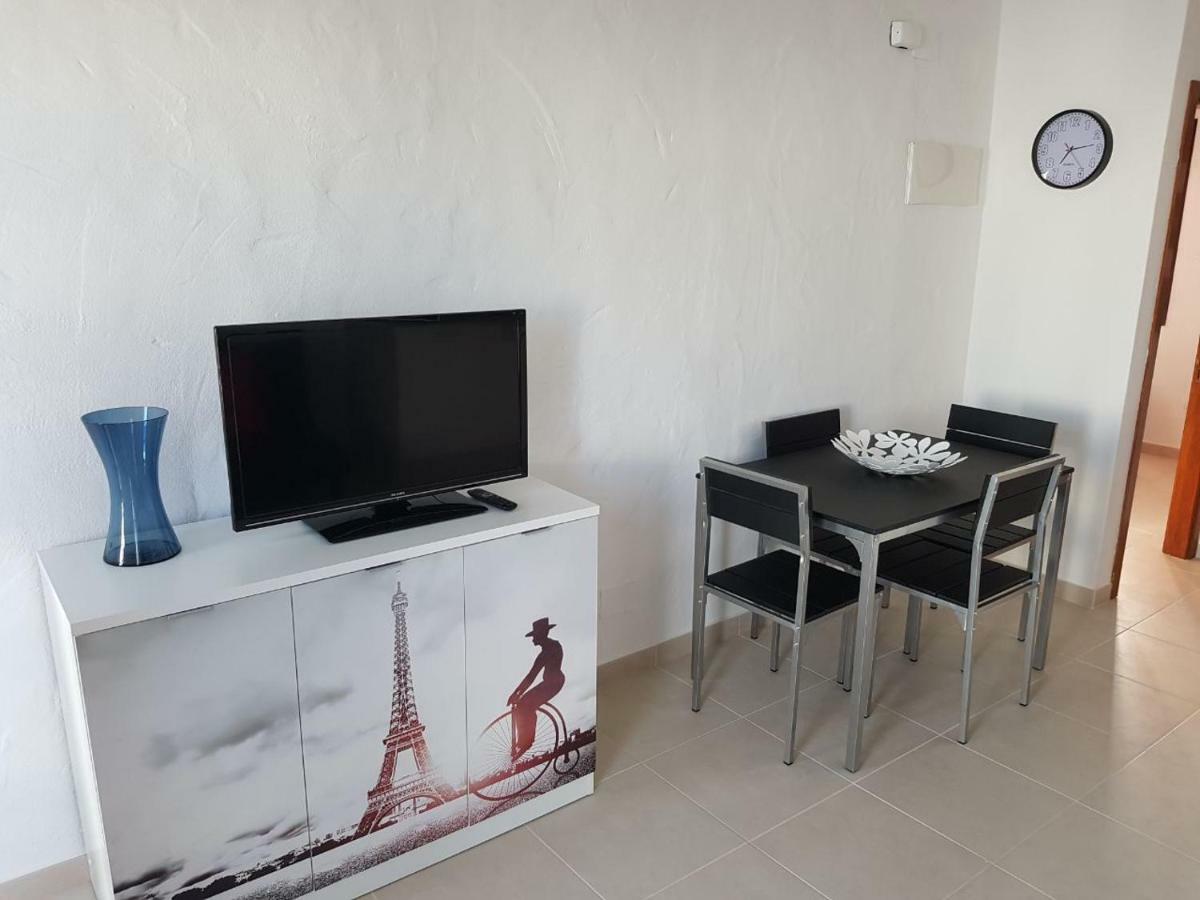 Sun Beach 45 Apartment Caleta De Fuste Exterior photo